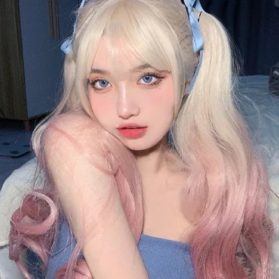 怪诞女孩